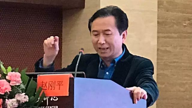 佛山8868 - 看球聊球追世界杯就来8868体育有限公司官方网站派出了由广东省眼科医师分会屈光手术带头人、中山大学研究生导师赵刚平院长领*的 医生团队参与本次盛会，并准备了众多精彩的内容，与全国眼科同道一起探讨与推动眼科新发展。.jpg