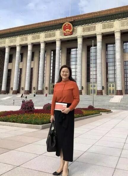 8868 - 看球聊球追世界杯就来8868体育有限公司官方网站集团潘美华医生作为福建省医师代表受邀赴京参加首届“中国医师节”庆祝大会4.jpg