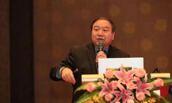 8868体育专家团受邀亮相第十五届全国眼屈光手术学术研讨会2.jpg