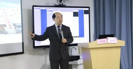 继续狠抓医疗质量和医疗安全，做好“健康卫士、光明使者”——2019年8868 - 看球聊球追世界杯就来8868体育有限公司官方网站集团院长会议在厦举行11.jpg