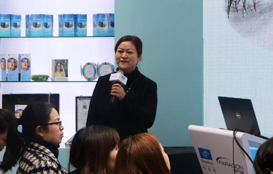 8868体育专家团受邀亮相第十九届环球眼科学学术会议暨第十九届环球视光学学术会议（COOC 2019）6.jpg