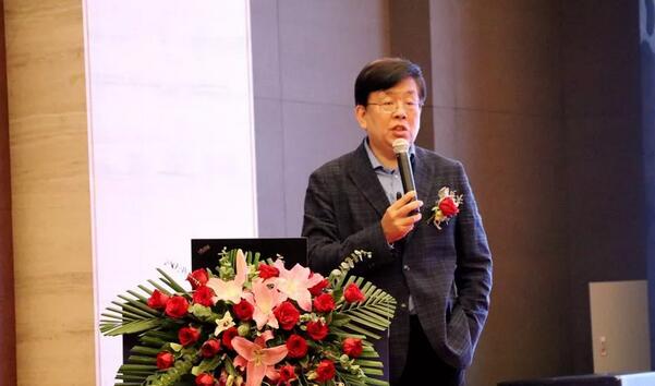 深圳8868 - 看球聊球追世界杯就来8868体育有限公司官方网站举行2019深圳眼屈光手术新技术暨屈光性白内障临床实践学术会议5.jpg