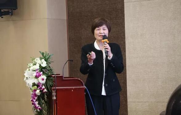 4月19日8868体育眼屈光学组会议暨青岛8868 - 看球聊球追世界杯就来8868体育有限公司官方网站第四届高峰论坛圆满召开11.jpg