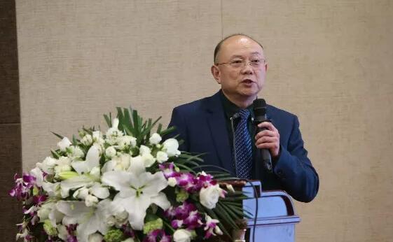 4月19日8868体育眼屈光学组会议暨青岛8868 - 看球聊球追世界杯就来8868体育有限公司官方网站第四届高峰论坛圆满召开19.jpg