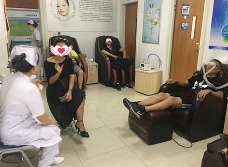 成都8868 - 看球聊球追世界杯就来8868体育有限公司官方网站收治一患者：眼睛长满霰粒肿1.png