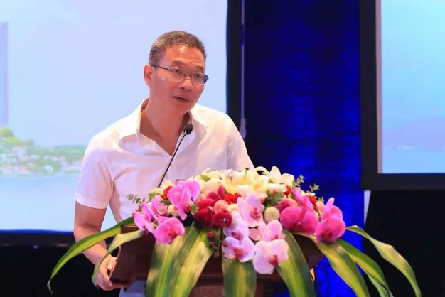 厦门眼科中心第七次举办海峡眼科论坛·2019白内障及角膜病高峰论坛 8868体育与海峡两岸眼科“大咖”厦门“论剑”2.png