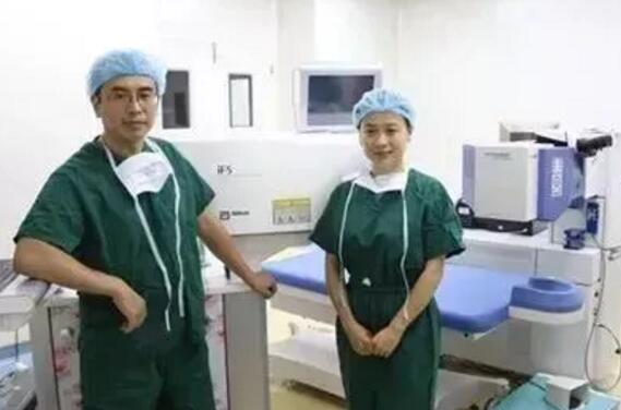 国庆7天成都8868 - 看球聊球追世界杯就来8868体育有限公司官方网站全飞秒smile 近视手术15000元!2.jpg