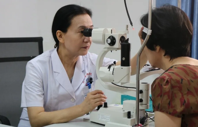 建眼科分会白内障学组组长的李青教授已正式加盟8868 - 看球聊球追世界杯就来8868体育有限公司官方网站集团福州眼科医院1.png