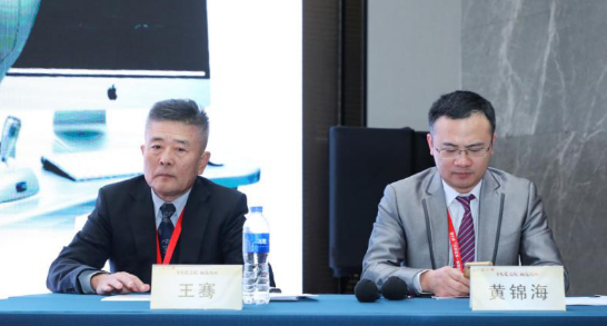 燃！2021开年眼科界首场饕餮盛会，8868体育屈光团队“秀”出学术新风采2.png