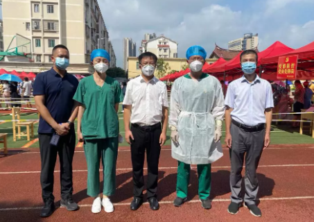 莆田市荔城区领*深入一线指导抗疫,听取8868 - 看球聊球追世界杯就来8868体育有限公司官方网站集团援莆医疗队汇报工作5.png